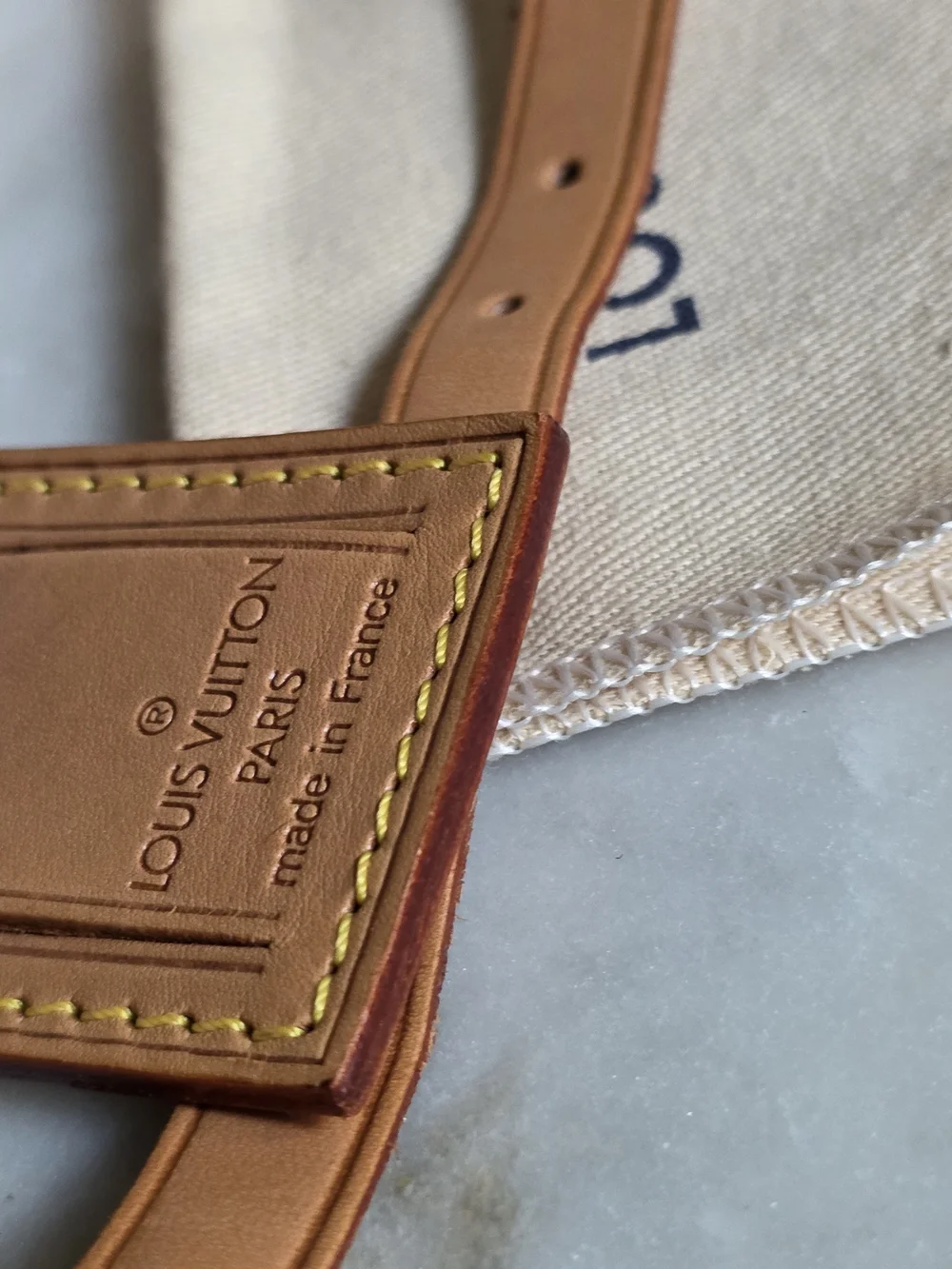 Authentic Louis Vuitton Vachetta Leather Luggage Tag W/ Dustbag & Box